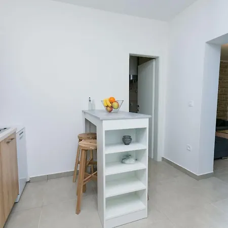 Seafront Tambaca Apartment Primosten